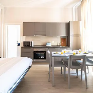 Easylife - Accogliente Residenza A Due Passi Dal Duomo Milán