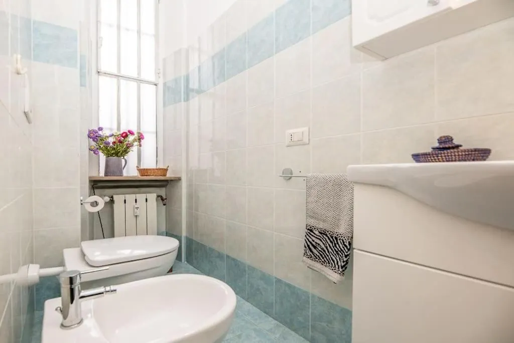 Ferienwohnung Liberty House, In Stile Retro! Mailand Italien