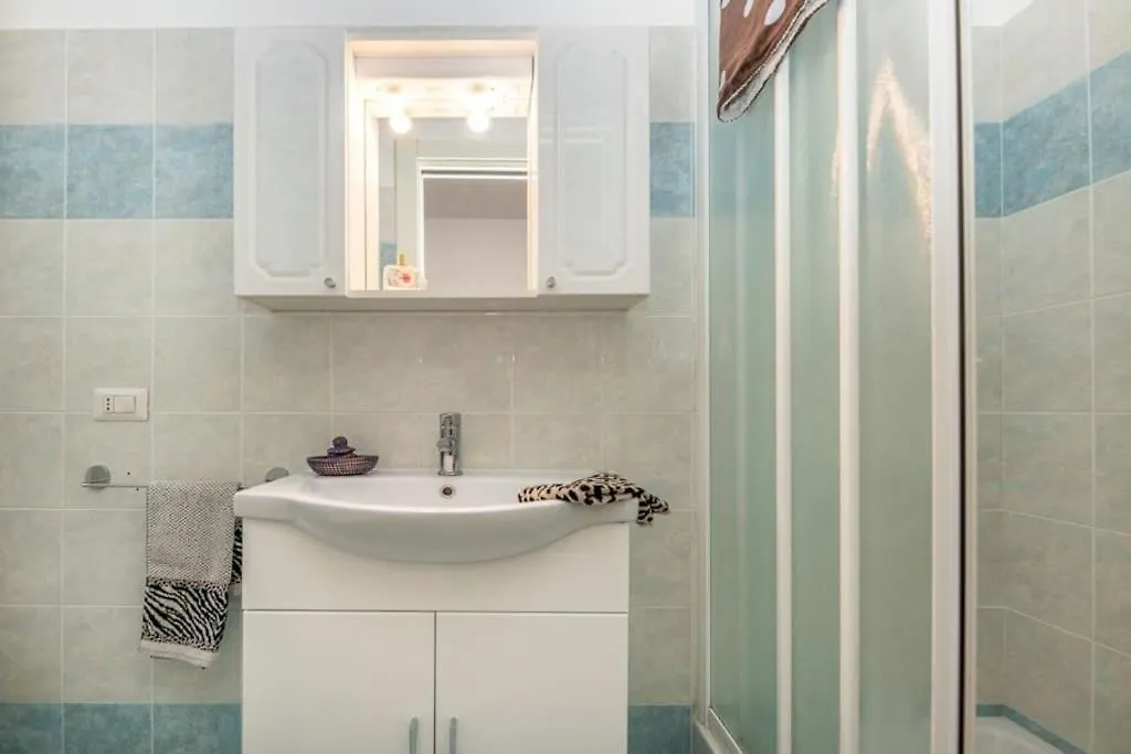 Ferienwohnung Liberty House, In Stile Retro! Mailand 0*,